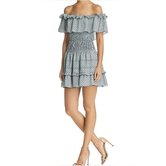 Parker Hali On or Off-Shoulder Smocked Fit
& Flare Dress in Multi Sz. Medium - Picture 2 of 10